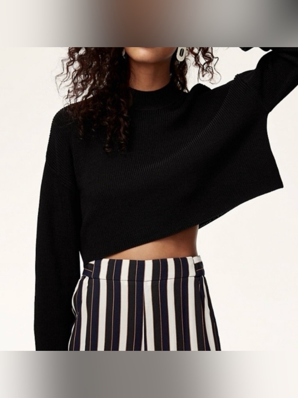 Aritzia Wilfred Black Salome Sweater